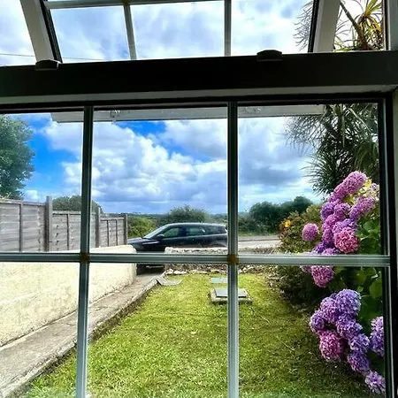 Entire Near St Ives *